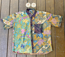 Vintage Batik Adults Button Up Shirts - Small